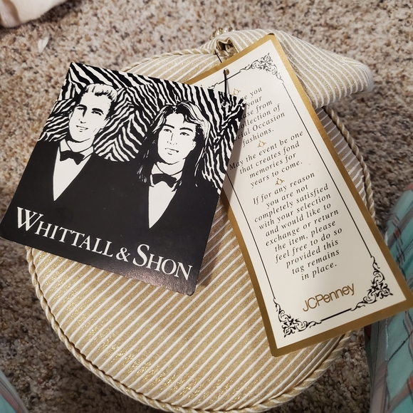 NEW! CLASSY Whittal & Shon Statement Hat Bow Gold Shimmer - Picture 6 of 7